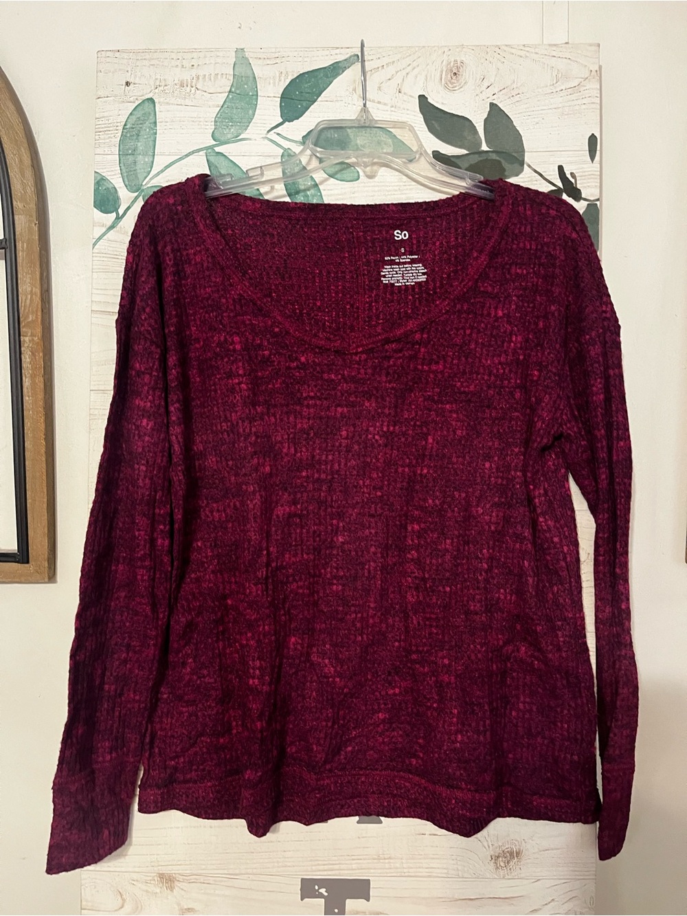 SO Long Sleeve V-Neck Knit Top - Wine Red